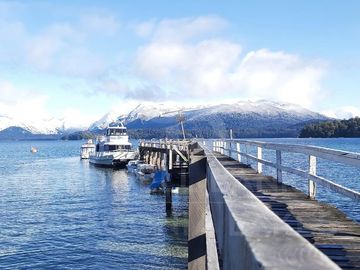 Venta Hostería 1100m2, lote de 5.000m2 en Bº Puerto Manzano Villa La Angostura