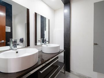 Edificio corporativo en la colonia anzures