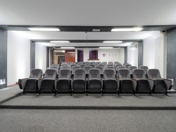 Edificio corporativo en la colonia anzures