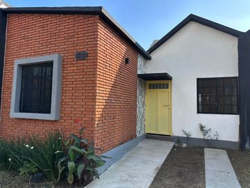 CASA DISPONIBLE EN FRACCIONAMIENTO MONTELLANO II