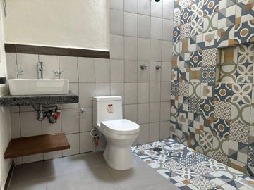 CASA DISPONIBLE EN FRACCIONAMIENTO MONTELLANO II