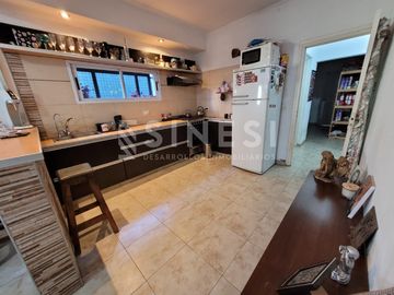 Casa 4 ambientes - Villa Ballester - 11 de Septiembre 6355