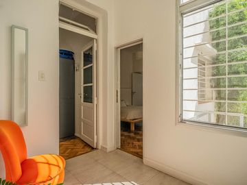 EN VENTA  V. LOPEZ DIVINA CASA DE 3 DORM ESTUDIO/PLAY JARDIN