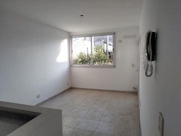 Venta Dto .1D en Arroyito con renta hasta 2027 – Expensas bajas