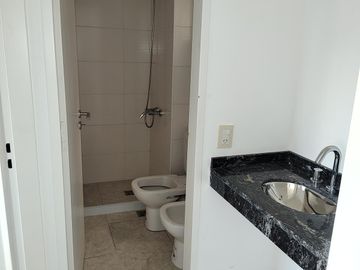 Venta Dto .1D en Arroyito con renta hasta 2027 – Expensas bajas