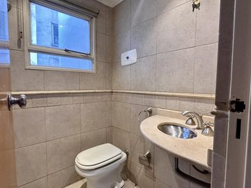 Venta dúplex 6 amb, 377m2, terraza propia y cochera en Caballito