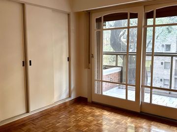 Venta dúplex 6 amb, 377m2, terraza propia y cochera en Caballito