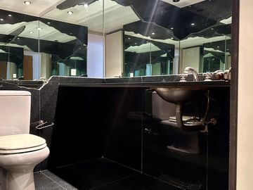 Venta dúplex 6 amb, 377m2, terraza propia y cochera en Caballito