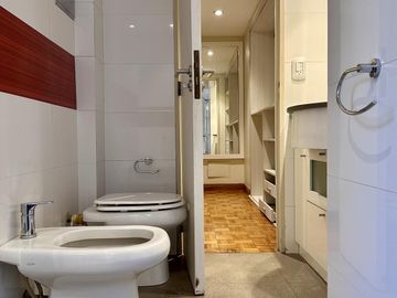 Venta dúplex 6 amb, 377m2, terraza propia y cochera en Caballito