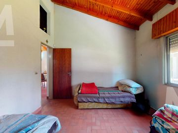 Excelente casaquinta en venta  en Etcheverry