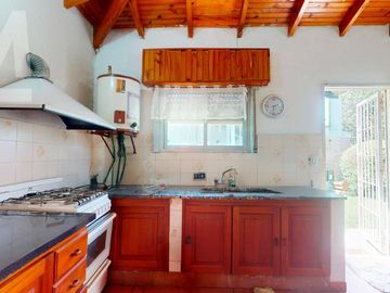 Excelente casaquinta en venta  en Etcheverry