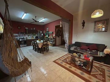 Casa en  Barrio Azcuenaga