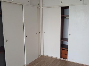 Departamento - Olivos-Vias/Maipu