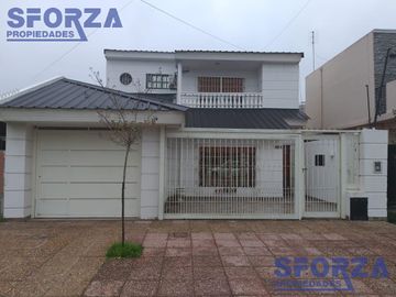 Casa - Jose Clemente Paz