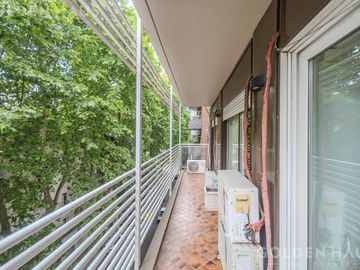 Departamento en venta en Palermo - Piso en torre en esquina