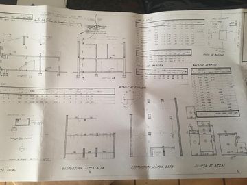 HERMOSA CASA CON JARDIN - FLORIDA OESTE
