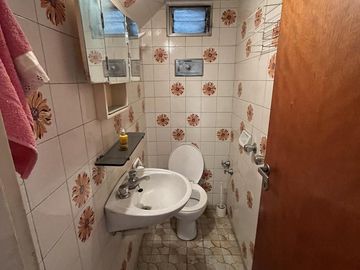 HERMOSA CASA CON JARDIN - FLORIDA OESTE