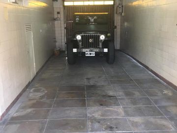 HERMOSA CASA CON JARDIN - FLORIDA OESTE