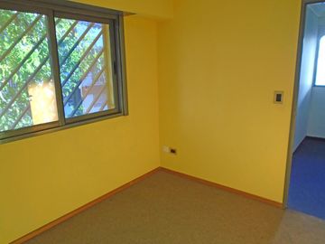 VENTA CASA 4 AMBIENTES EN VILLA BALLESTER