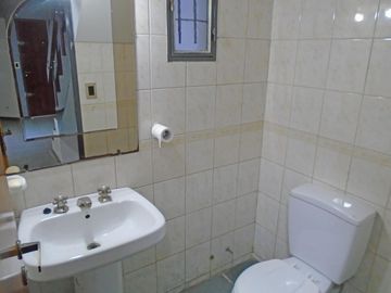 VENTA CASA 4 AMBIENTES EN VILLA BALLESTER