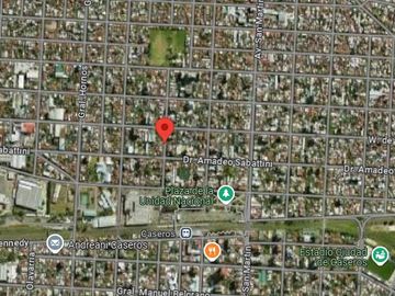 Cochera en venta - 12Mts2 - Caseros