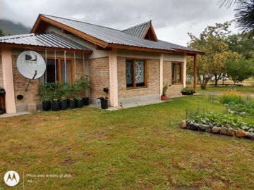 Casa en  Lago Puelo.