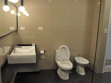 Departamento en venta en Saavedra. 2 dormitorios. Terraza. Parrilla. Cochera.