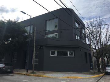 Departamento en venta en Saavedra. 2 dormitorios. Terraza. Parrilla. Cochera.