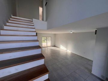 CASA 3 DORMITORIOS A ESTRENAR ZONA NORTE PARANA