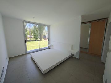 Casa en Venta San Sebastian, area 11