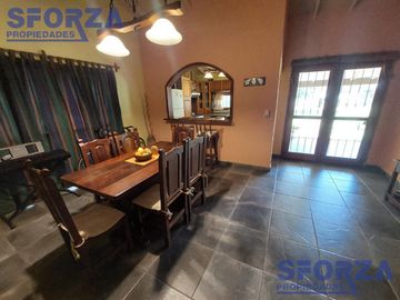 Casa - Villa De Mayo