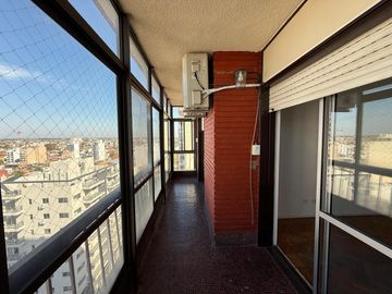 Departamento cuatro ambientes venta Wilde Torres Prefectura