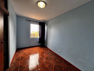 Vendo Depto 1er piso Miraflores, Locomoción a la puerta