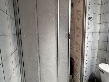 Vendo Depto 1er piso Miraflores, Locomoción a la puerta