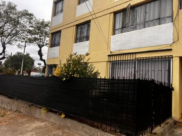 Vendo Depto 1er piso Miraflores, Locomoción a la puerta