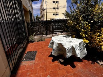 Vendo Depto 1er piso Miraflores, Locomoción a la puerta