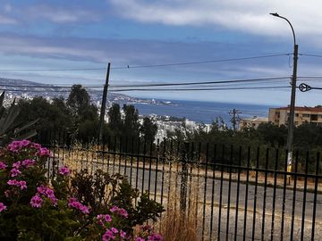 Vendo Depto 1er piso Miraflores, Locomoción a la puerta