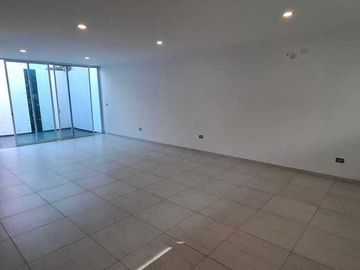 Residencia Nueva en Venta en La Cima de Zapopan