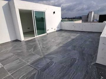 Residencia Nueva en Venta en La Cima de Zapopan