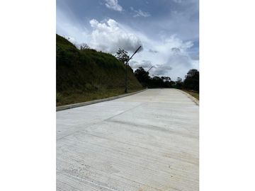 VENTA DE LOTE EN CESION DE DERECHOS, RIONEGRO, VEREDA MAMPUESTO