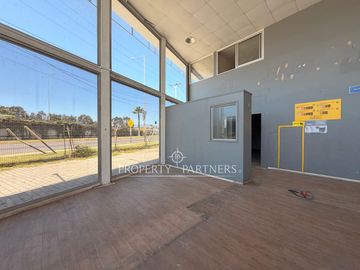 Arriendo Local en esquina estratégica