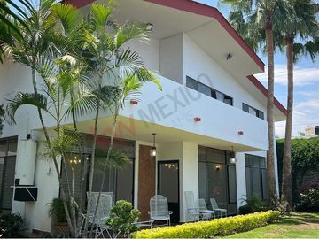 Casa en Renta Las Palmas, Cuernavaca (Col. Quintana Roo)