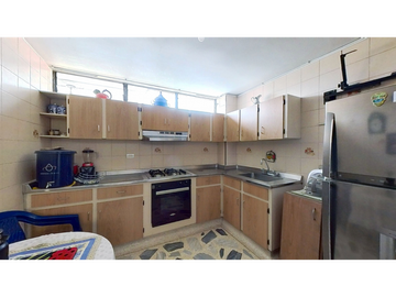 APARTAMENTO EN VENTA CALI NORTE VERSALLES 5P C/A PARQ