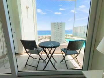 Encantador Departamento con Vista al Mar y Laguna Navegable en Papudo Laguna