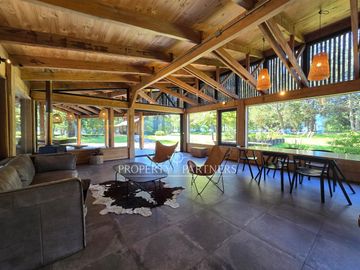 Precioso terreno de 19,4 ha con acceso al lago y vista panorámica al volcán Osorno y el Lago Llanquihue