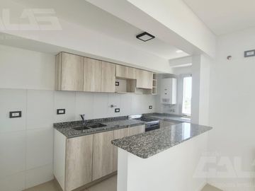 Depto- 2 Amb C/Cochera.