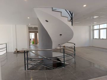 ALQUILER OFICINAS EN TORTUGUITAS