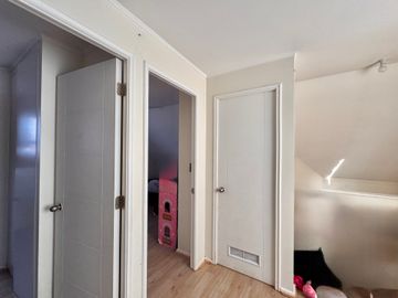 VENTA CASA EN CONDOMINIO 3HAB 2BA SAN PEDRO DE LA PAZ