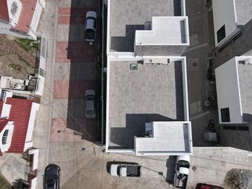 Casa Calime Residencial En Playas de Tijuana, cerca de Internacional
