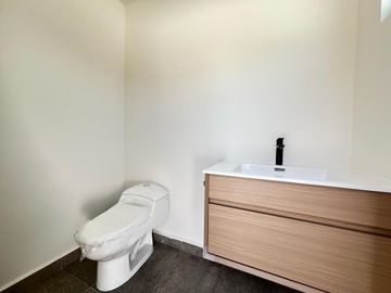 Casa Calime Residencial En Playas de Tijuana, cerca de Internacional